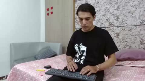 Snapshot of jupiter_333 chatting on October 14, 2025, 6:20 pm Jupiter online show from October 14, 2025, 6:20 pm