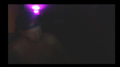 Snapshot of jusbeaz8722 chatting on December 22, 2024, 3:33 am JustnSide Unexxst online show from December 22, 2024, 3:33 am