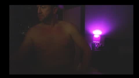 Snapshot of jusbeaz8722 chatting on December 22, 2024, 7:00 am JustnSide Unexxst online show from December 22, 2024, 7:00 am