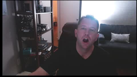 Snapshot of jusbeaz8722 chatting on December 23, 2024, 11:04 am JustnSide Unexxst online show from December 23, 2024, 11:04 am