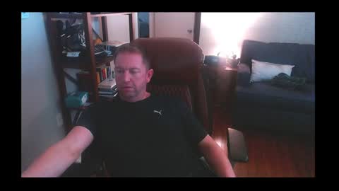 Snapshot of jusbeaz8722 chatting on January 1, 2025, 7:10 pm JustnSide Unexxst online show from January 1, 2025, 7:10 pm