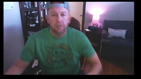 Snapshot of jusbeaz8722 chatting on January 6, 2025, 3:19 pm JustnSide Unexxst online show from January 6, 2025, 3:19 pm