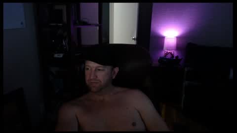 Snapshot of jusbeaz8722 chatting on January 28, 2025, 1:59 pm JustnSide Unexxst online show from January 28, 2025, 1:59 pm