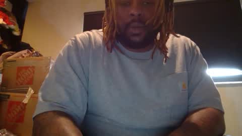 Snapshot of just2real chatting on February 3, 2026, 5:40 pm Real online show from February 3, 2026, 5:40 pm