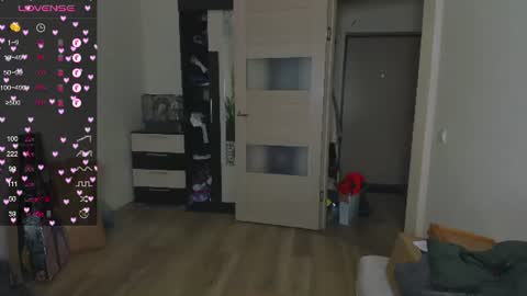 Edwins online show from July 1, 2026, 6:07 pm