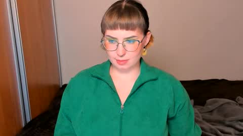 Snapshot of just_fucked chatting on September 29, 2025, 9:19 pm Nika and Mark online show from September 29, 2025, 9:19 pm