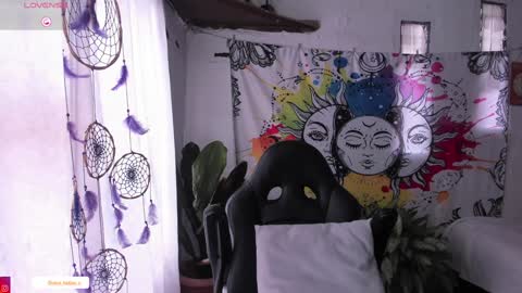 Sofia online show from February 6, 2025, 1:10 pm