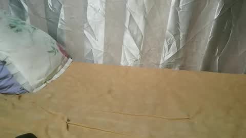 just_kendy online show from October 4, 2025, 9:18 am