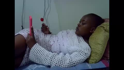 Snapshot of just_nuru chatting on December 22, 2025, 1:30 pm just_nuru online show from December 22, 2025, 1:30 pm