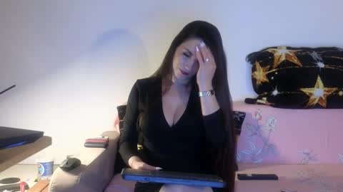 Snapshot of justanneagain chatting on November 3, 2025, 8:10 pm JustAnne online show from November 3, 2025, 8:10 pm