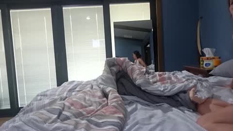 Tohiptwoquit online show from April 1, 2026, 5:21 pm