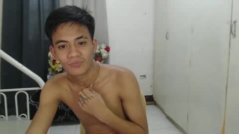 Snapshot of justcallme_jade chatting on May 19, 2026, 4:52 am Jade online show from May 19, 2026, 4:52 am