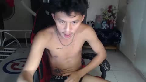 Snapshot of justcallme_james chatting on January 16, 2026, 2:59 am James online show from January 16, 2026, 2:59 am