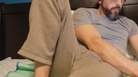 Snapshot of justcallmelaz chatting on January 7, 2026, 3:09 am just laz online show from January 7, 2026, 3:09 am