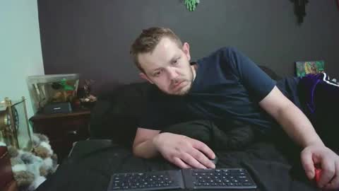 Snapshot of justclickthis chatting on November 30, 2025, 9:02 am justclickthis online show from November 30, 2025, 9:02 am