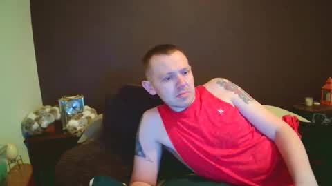 Snapshot of justclickthis chatting on May 7, 2026, 2:39 am justclickthis online show from May 7, 2026, 2:39 am