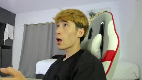 Snapshot of justin_blake_ chatting on May 29, 2026, 10:30 pm Justin Blake online show from May 29, 2026, 10:30 pm