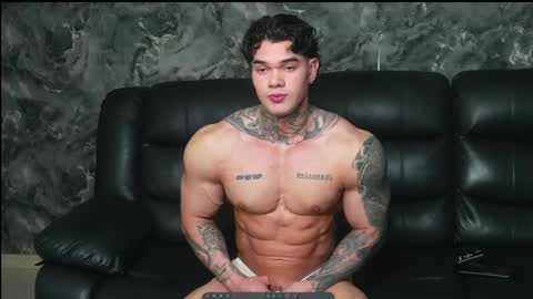 justin clark1 online show from May 5, 2026, 3:25 am