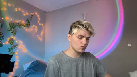 U bf Justin online show from December 16, 2025, 3:50 pm