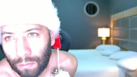 Snapshot of justin_hton chatting on December 18, 2024, 9:58 am Justin online show from December 18, 2024, 9:58 am