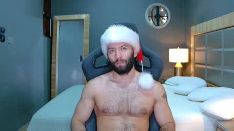 Snapshot of justin_hton chatting on December 18, 2024, 1:02 pm Justin online show from December 18, 2024, 1:02 pm