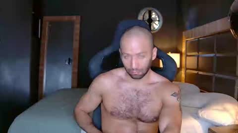 Snapshot of justin_hton chatting on March 5, 2025, 1:50 pm Justin online show from March 5, 2025, 1:50 pm