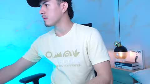 Snapshot of justin_spencer chatting on January 6, 2026, 7:50 pm Justin online show from January 6, 2026, 7:50 pm