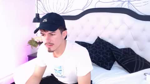 Snapshot of justin_spencer chatting on February 16, 2026, 7:54 pm Justin online show from February 16, 2026, 7:54 pm