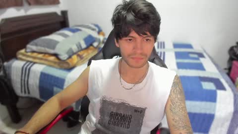 Snapshot of justin_stark1 chatting on December 16, 2024, 11:28 pm Diego online show from December 16, 2024, 11:28 pm