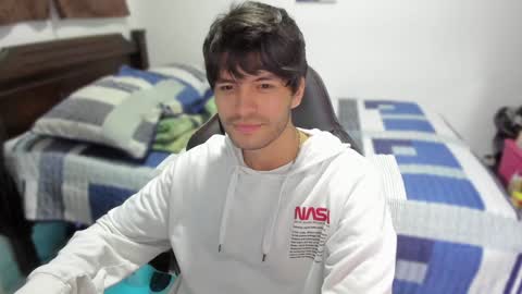 Snapshot of justin_stark1 chatting on December 27, 2024, 10:48 pm Diego online show from December 27, 2024, 10:48 pm