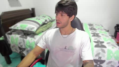 Snapshot of justin_stark1 chatting on January 21, 2025, 11:02 pm Diego online show from January 21, 2025, 11:02 pm