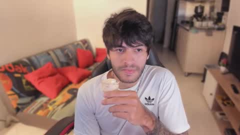 Snapshot of justin_stark1 chatting on October 23, 2025, 10:08 pm Diego online show from October 23, 2025, 10:08 pm