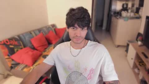 Snapshot of justin_stark1 chatting on November 6, 2025, 10:21 pm Diego online show from November 6, 2025, 10:21 pm