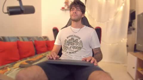 Snapshot of justin_stark1 chatting on December 13, 2025, 9:09 pm Diego online show from December 13, 2025, 9:09 pm