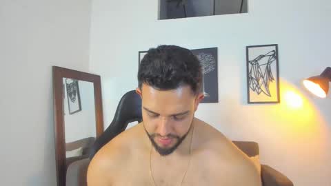 Snapshot of justin_xx7 chatting on October 17, 2025, 1:31 am Alex online show from October 17, 2025, 1:31 am