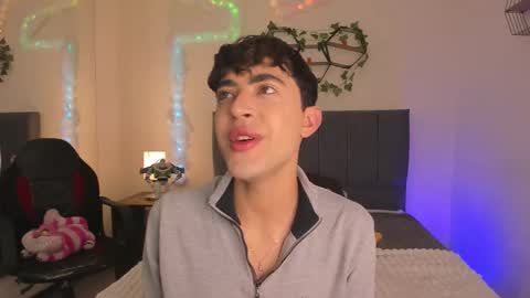 Snapshot of justinbe_ chatting on February 2, 2026, 11:31 am Justin online show from February 2, 2026, 11:31 am