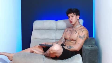 Snapshot of justinfuller_31 chatting on December 20, 2025, 8:49 pm justinfuller_31 online show from December 20, 2025, 8:49 pm