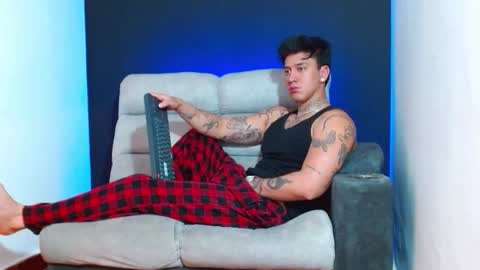 Snapshot of justinfuller_31 chatting on January 8, 2026, 10:12 pm justinfuller_31 online show from January 8, 2026, 10:12 pm