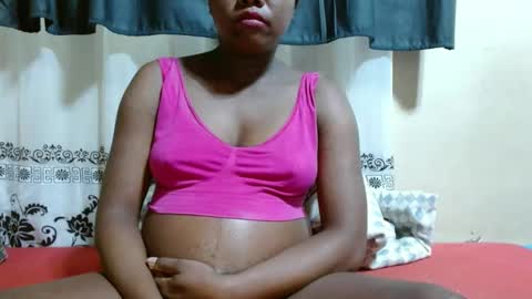 Snapshot of justlhot chatting on February 24, 2025, 4:38 am Justlhot online show from February 24, 2025, 4:38 am