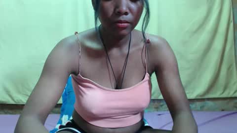 Snapshot of justlhot chatting on October 4, 2025, 6:33 am Justlhot online show from October 4, 2025, 6:33 am