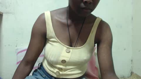 Snapshot of justlhot chatting on December 5, 2025, 4:54 am Justlhot online show from December 5, 2025, 4:54 am