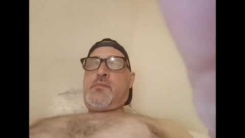 Snapshot of justnhardcok chatting on April 25, 2026, 3:42 am Justnhardcok online show from April 25, 2026, 3:42 am