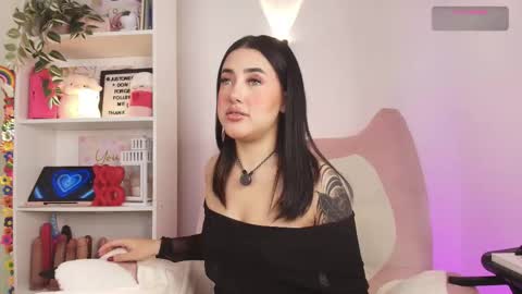 Emy online show from March 3, 2026, 1:12 am