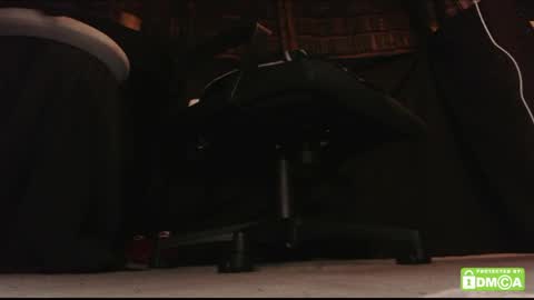 M. Dean online show from April 17, 2026, 1:41 am