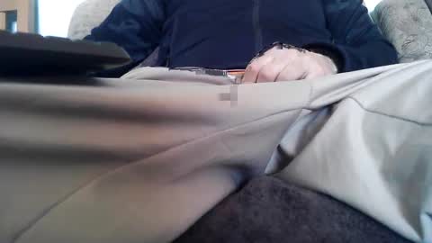 Snapshot of justthes3me chatting on February 8, 2025, 9:35 am justthes3me online show from February 8, 2025, 9:35 am
