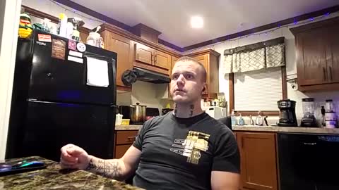 Snapshot of justus0624 chatting on October 1, 2025, 12:16 am justus0624 online show from October 1, 2025, 12:16 am