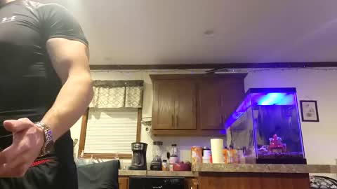 Snapshot of justus0624 chatting on October 21, 2025, 3:18 am justus0624 online show from October 21, 2025, 3:18 am