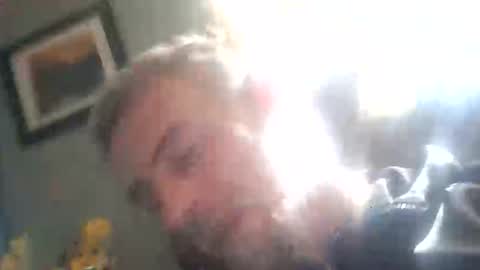 justwant2strokeit online show from April 8, 2026, 12:38 pm