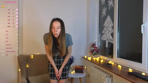 Snapshot of juu_jaa chatting on December 29, 2024, 2:31 pm Juja and Kira online show from December 29, 2024, 2:31 pm