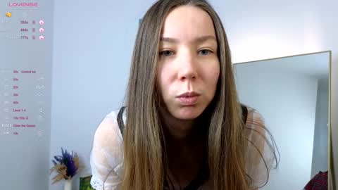 Snapshot of juu_jaa chatting on January 18, 2025, 6:10 pm Juja and Kira online show from January 18, 2025, 6:10 pm